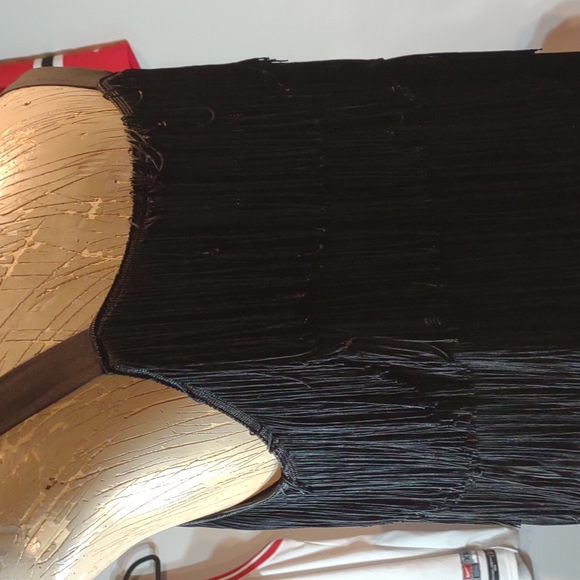 Gorgeous and Sexy Black Dress for that Special Event OX - Picture 8 of 10